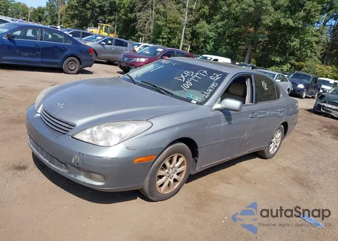 2002 Lexus Es 300 300 from USA, damaged, VIN JTHBF30G920075741